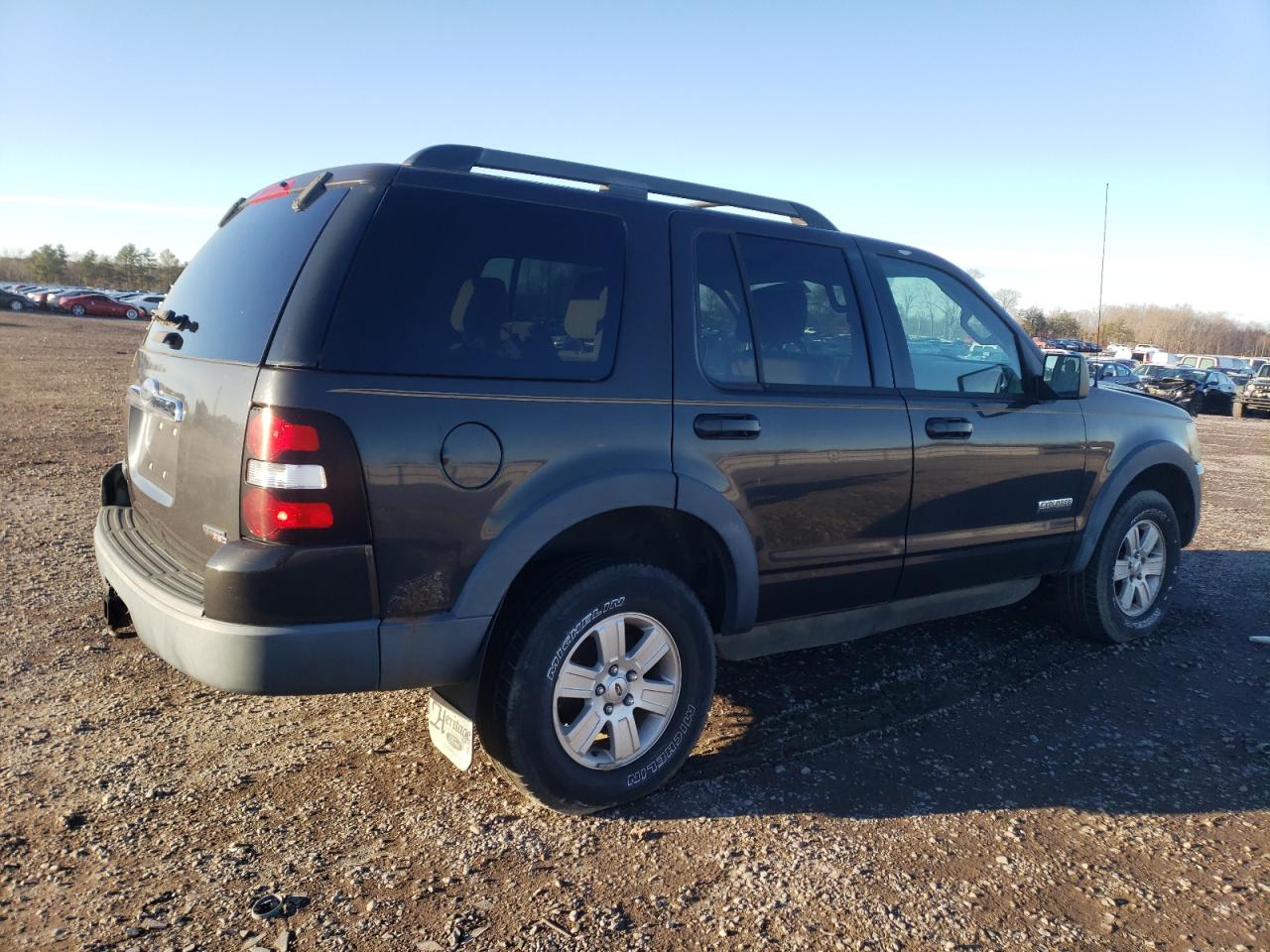 Image 3 of 2007 FORD EXPLORER XLT 2007 with VIN 1FMEU73E17UA59891