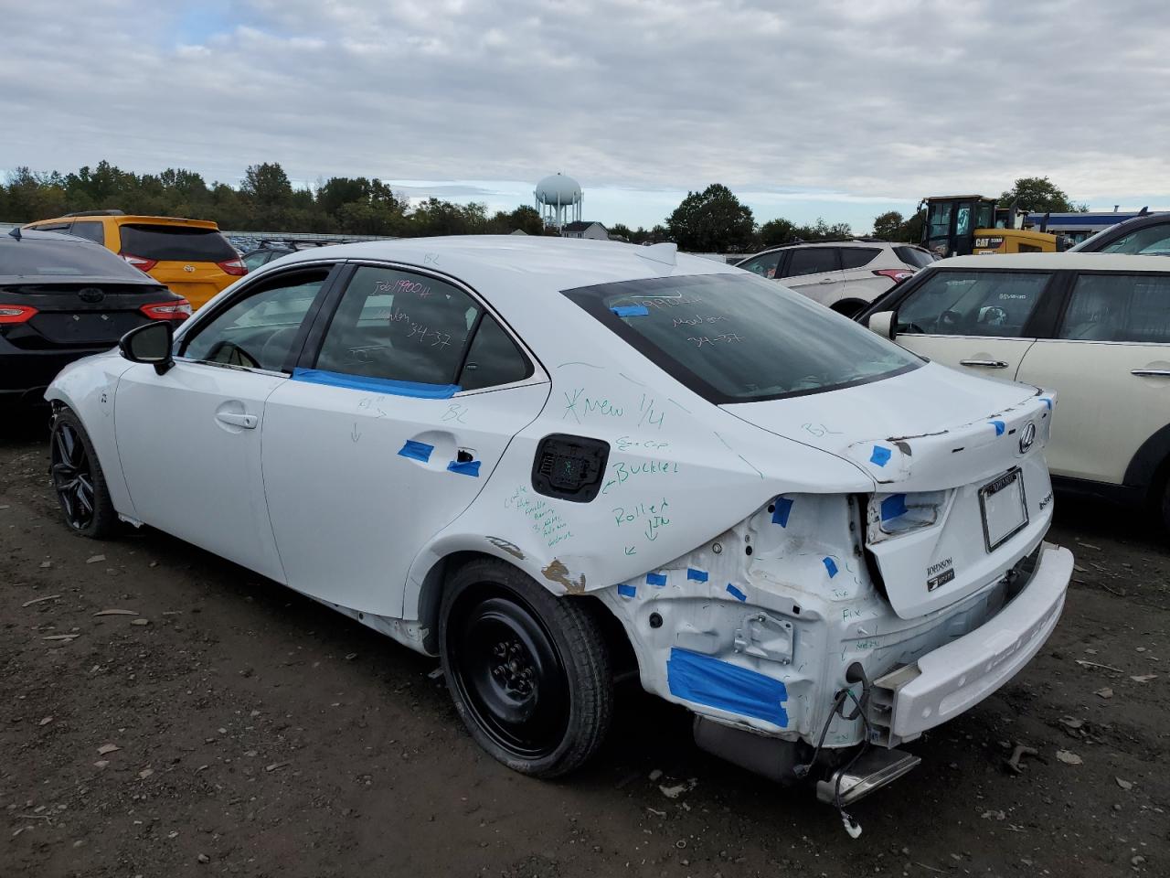 Obraz 2 z 2020 LEXUS IS 300 F-SPORT 2020 z VIN JTHGA1D24L5106647