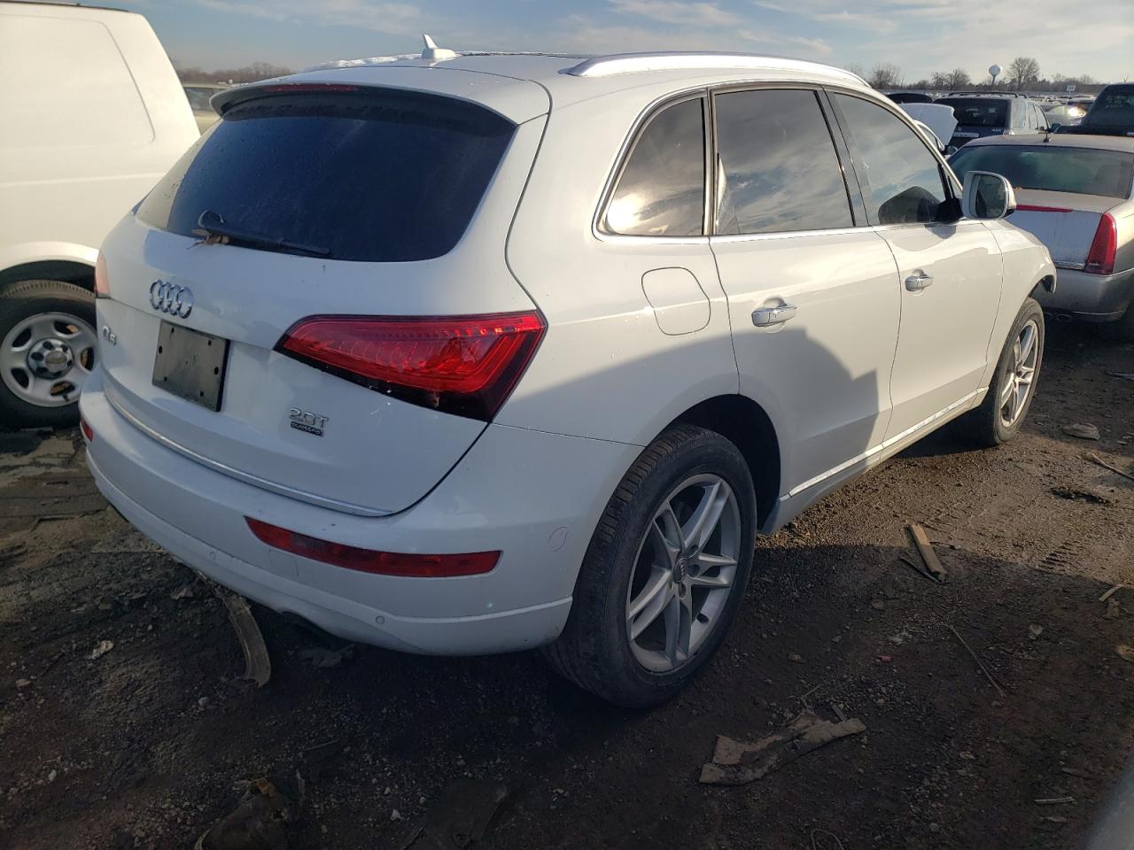 Изображение 3 2017 AUDI Q5 PREMIUM PLUS 2017 с VIN WA1L2AFP2HA047614
