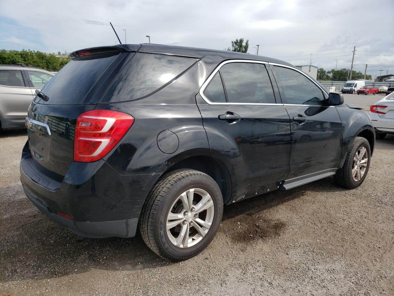 Изображение 3 2017 CHEVROLET EQUINOX LS 2017 с VIN 2GNALBEK8H1586634