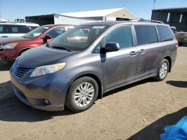 2011 TOYOTA SIENNA XLE 2011 image