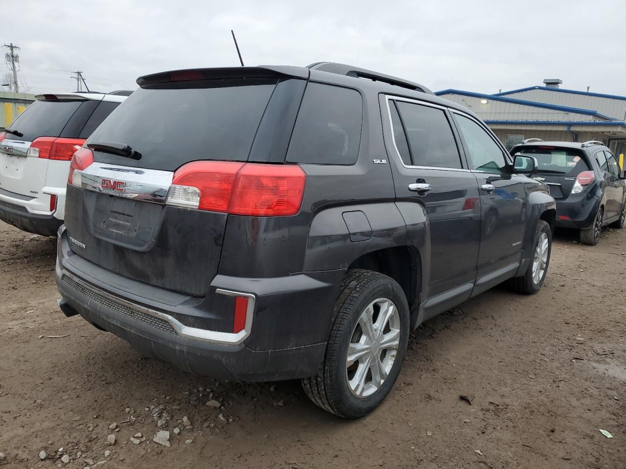 Image 3 of 2016 GMC TERRAIN SLE 2016 with VIN 2GKFLTEK4G6126946