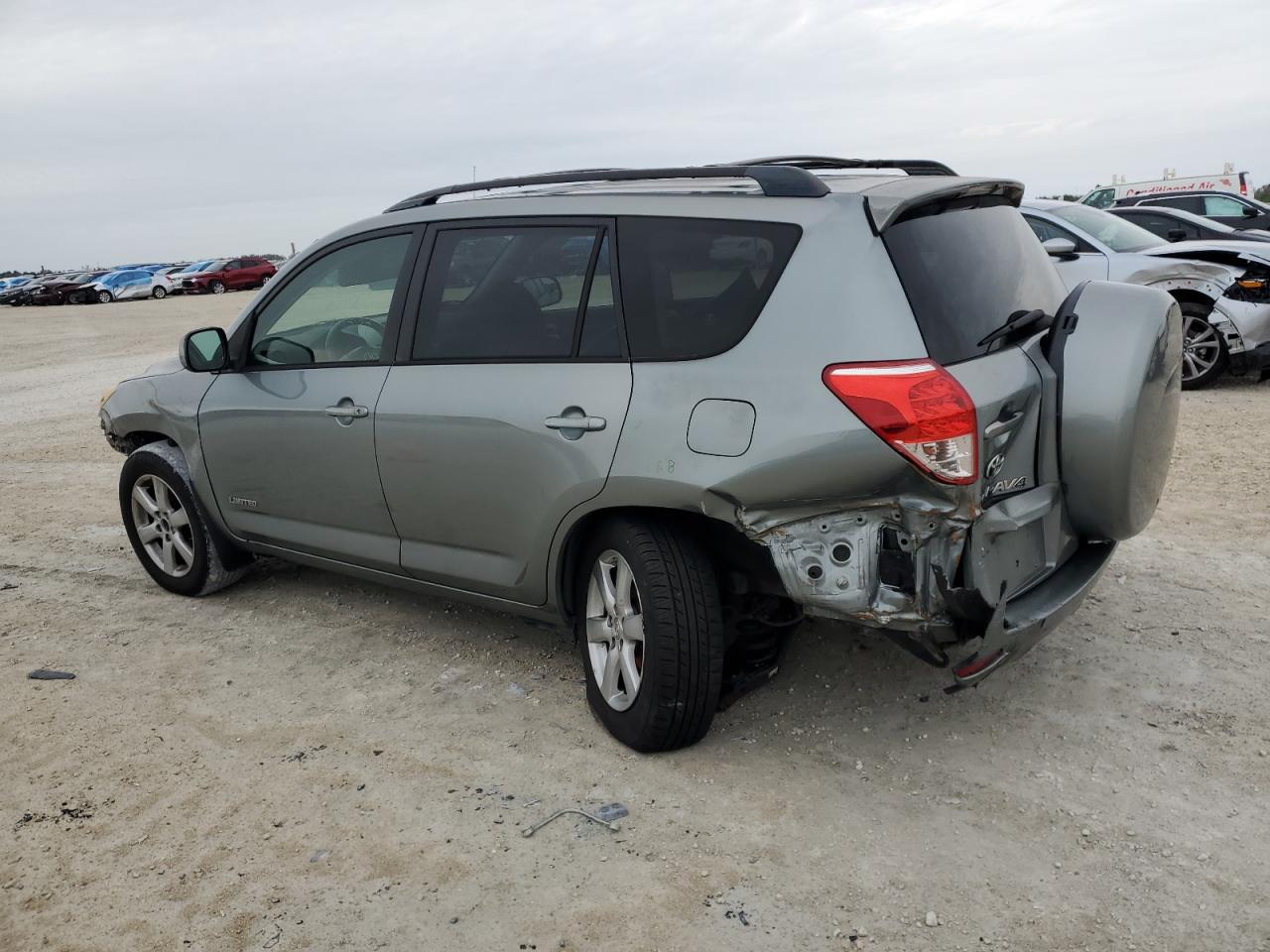 Obraz 2 z 2006 TOYOTA RAV4 LIMITED 2006 z VIN JTMBK31V965003151