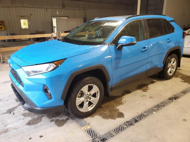 Image 1 of 2019 TOYOTA RAV4 XLE 2019 with VIN JTMP1RFV1KD006758
