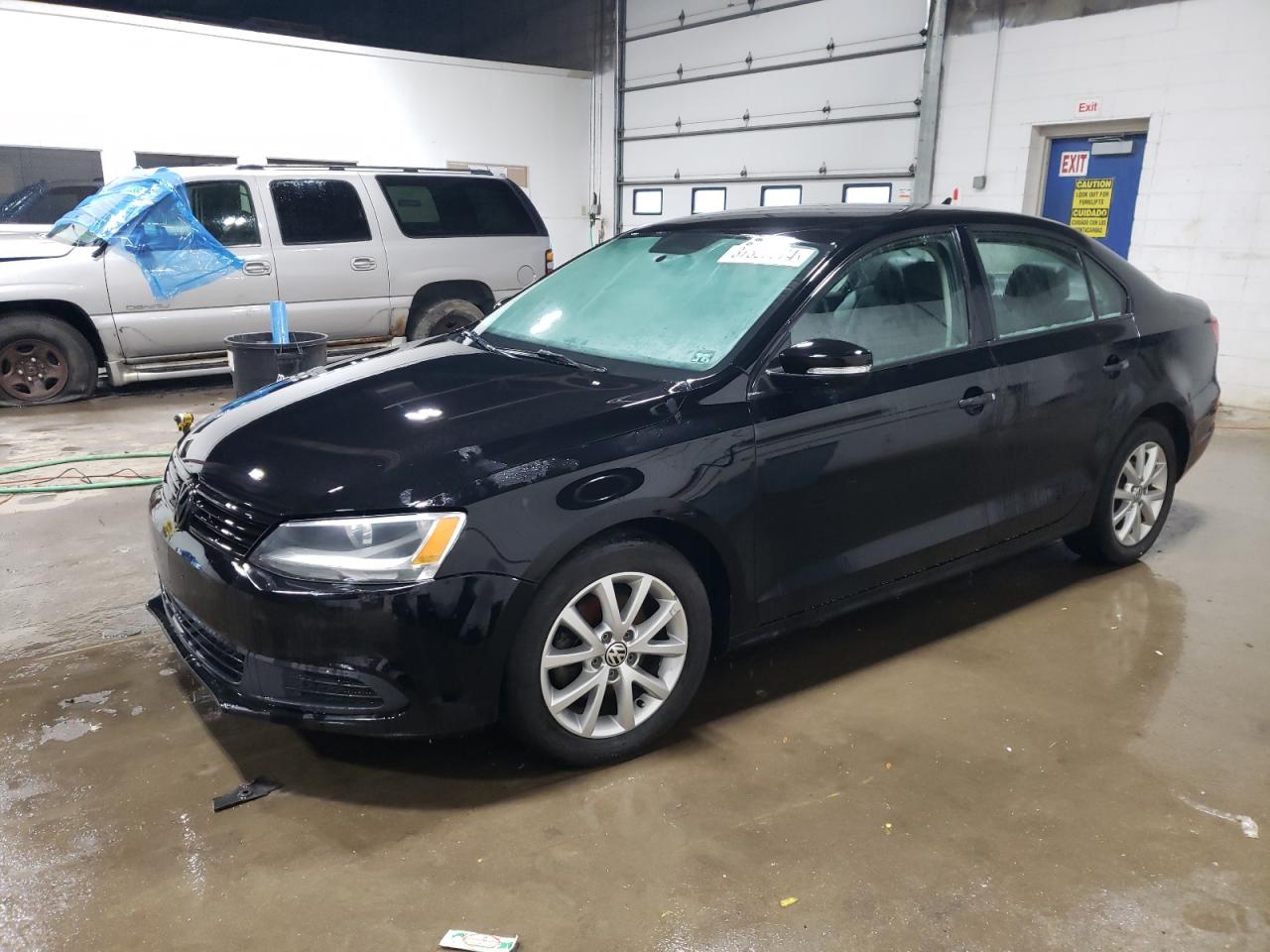 Image 1 of 2012 VOLKSWAGEN JETTA SE 2012 with VIN 3VWBP7AJ5CM076851