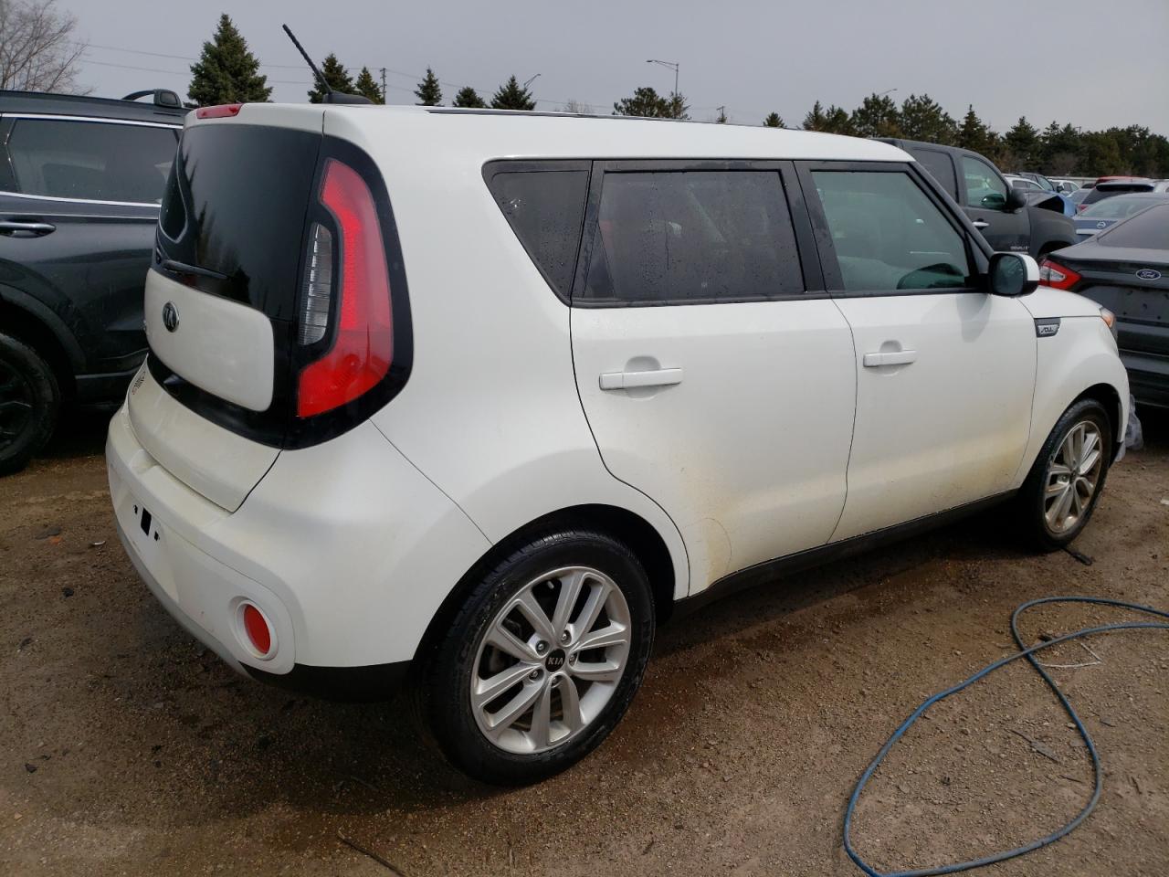 Obraz 3 z 2019 KIA SOUL + 2019 z VIN KNDJP3A52K7664404