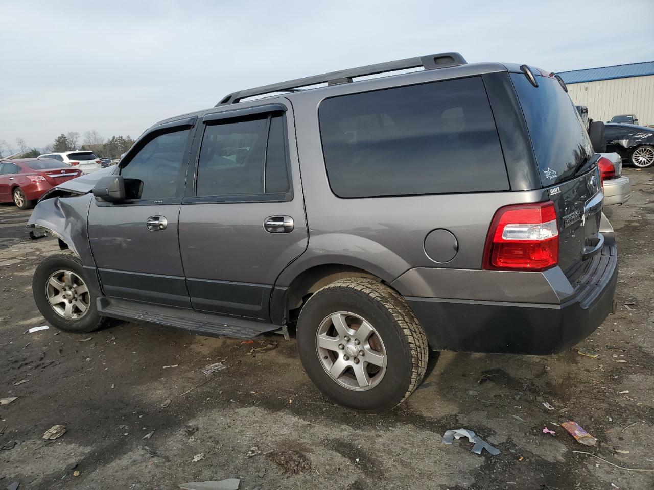 Изображение 2 2011 FORD EXPEDITION XL 2011 с VIN 1FMJU1G52BEF39480