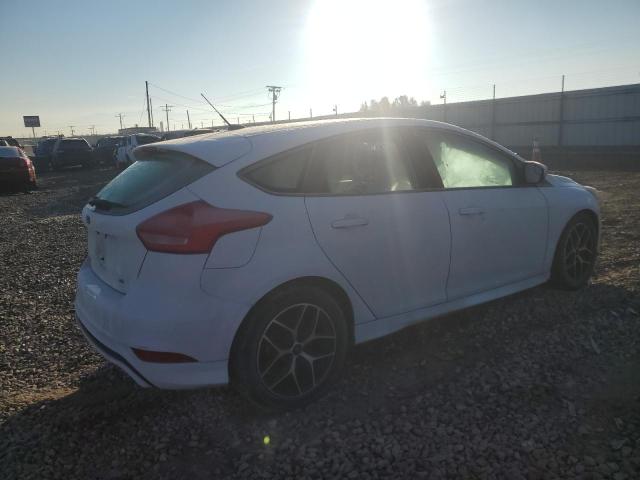 Image 3 of 2016 FORD FOCUS SE 2016 with VIN 1FADP3K24GL301706