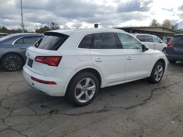Изображение 3 2020 AUDI Q5 PREMIUM 2020 с VIN WA1ANAFY6L2064152