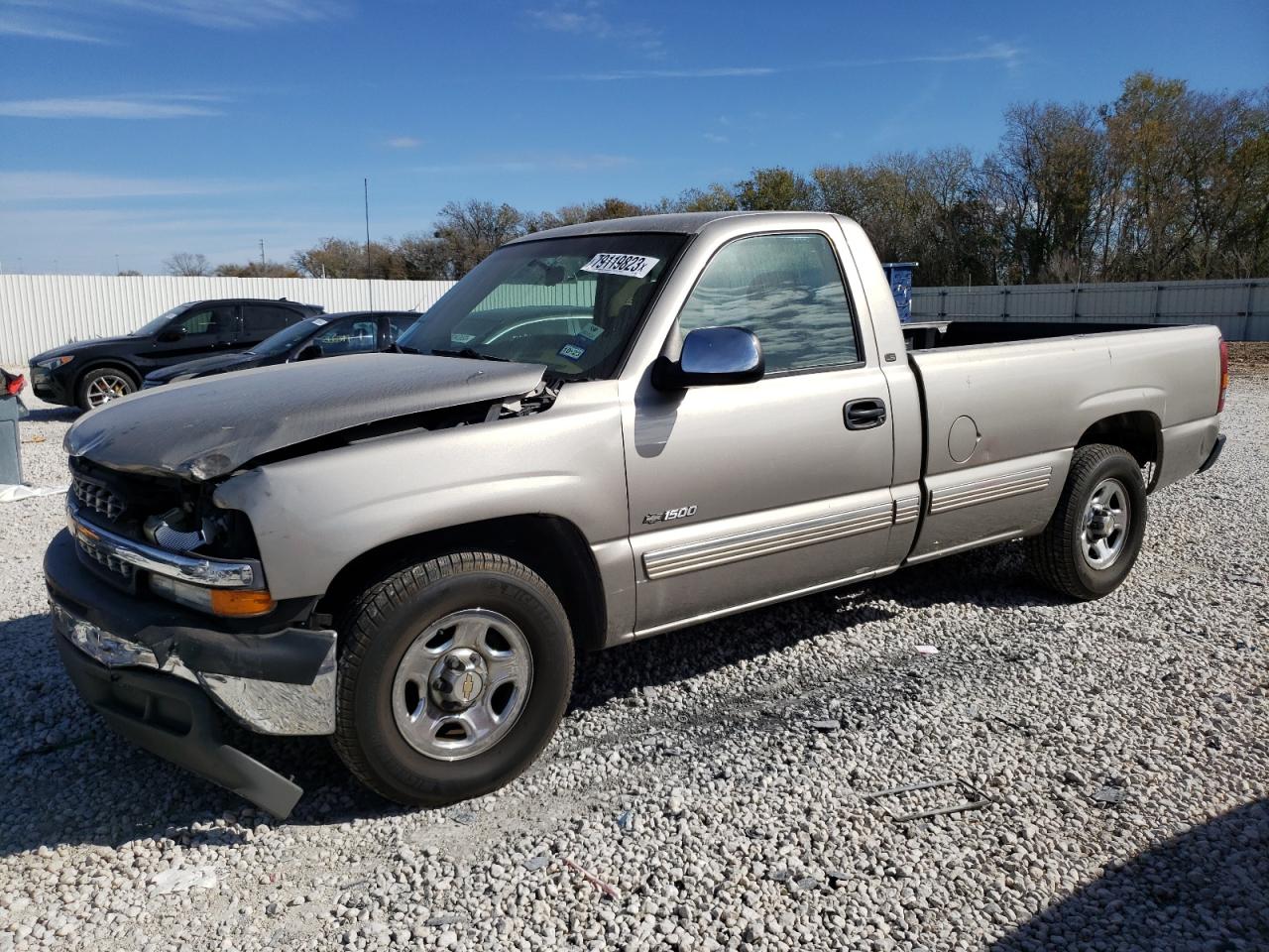 Image 1 of 2002 CHEVROLET SILVERADO C1500 2002 with VIN 1GCEC14T92E139928