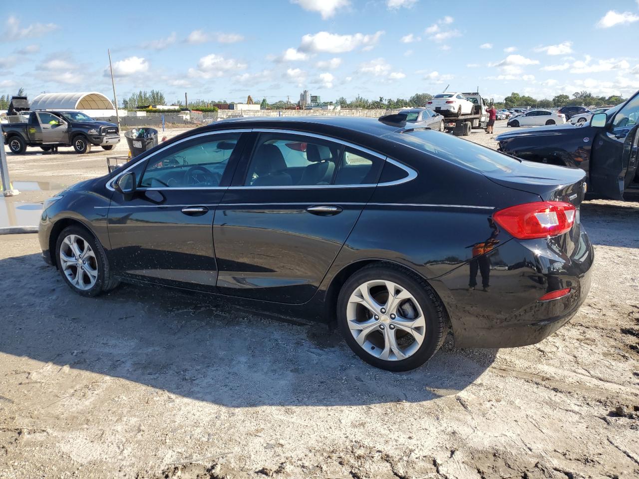 Obraz 2 z 2016 CHEVROLET CRUZE PREMIER 2016 z VIN 1G1BG5SM6G7294127