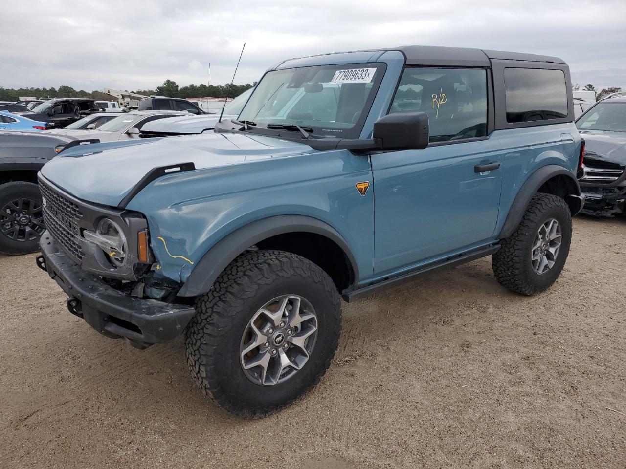 Ford Bronco Base 2023 image