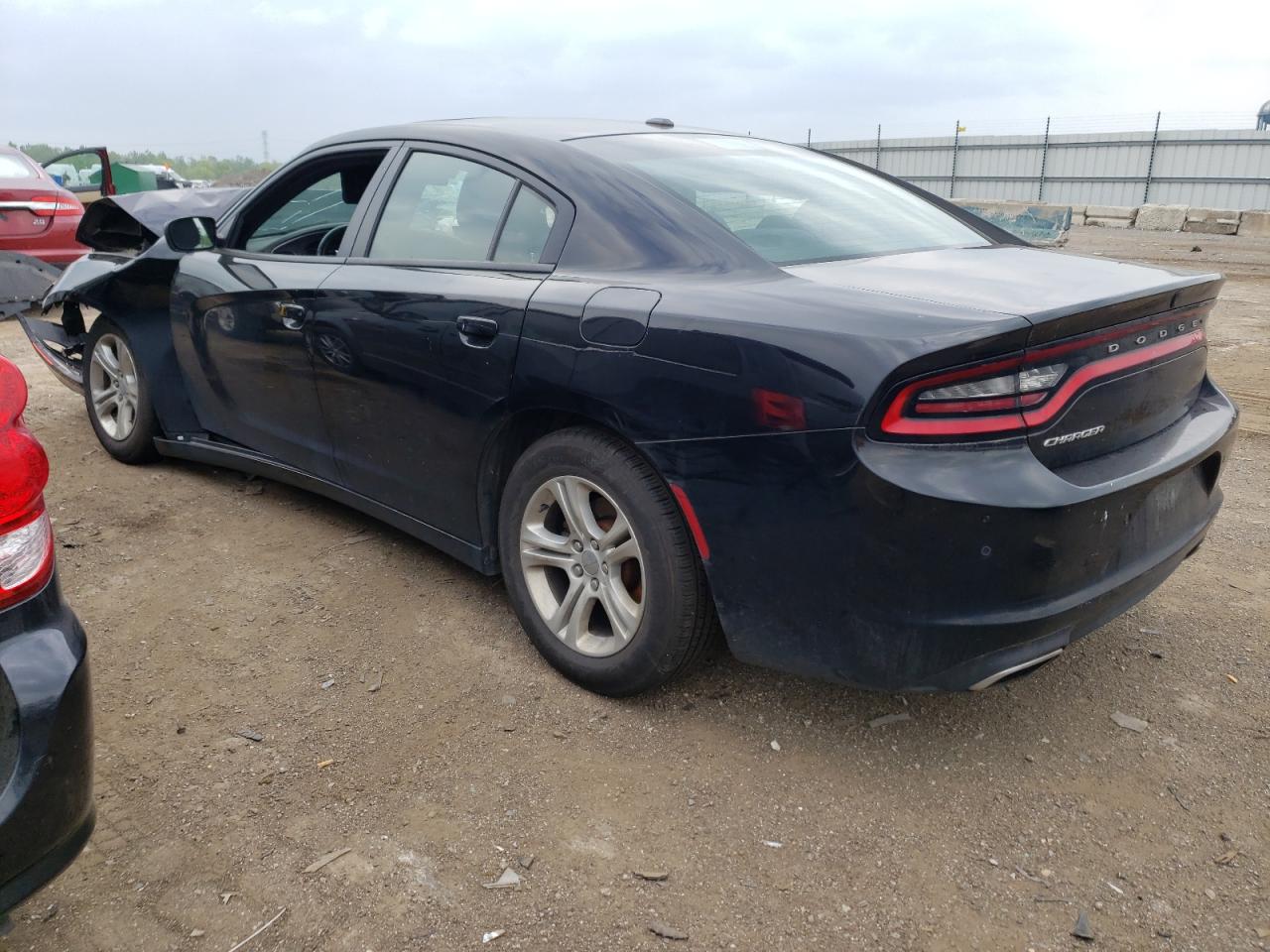Изображение 2 2019 DODGE CHARGER SXT 2019 с VIN 2C3CDXBG6KH640124