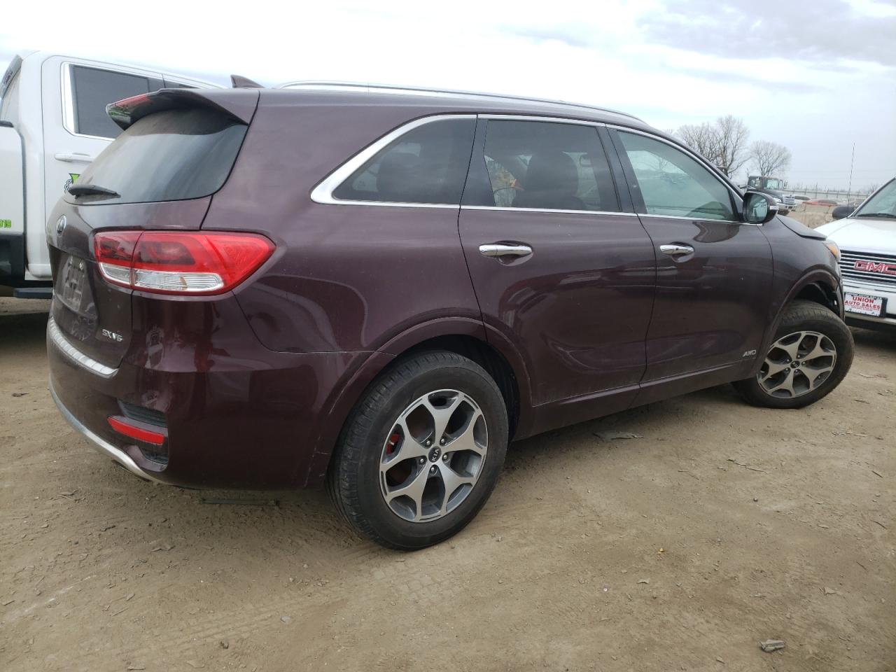 Image 3 of 2017 KIA SORENTO SX 2017 with VIN 5XYPKDA5XHG184718