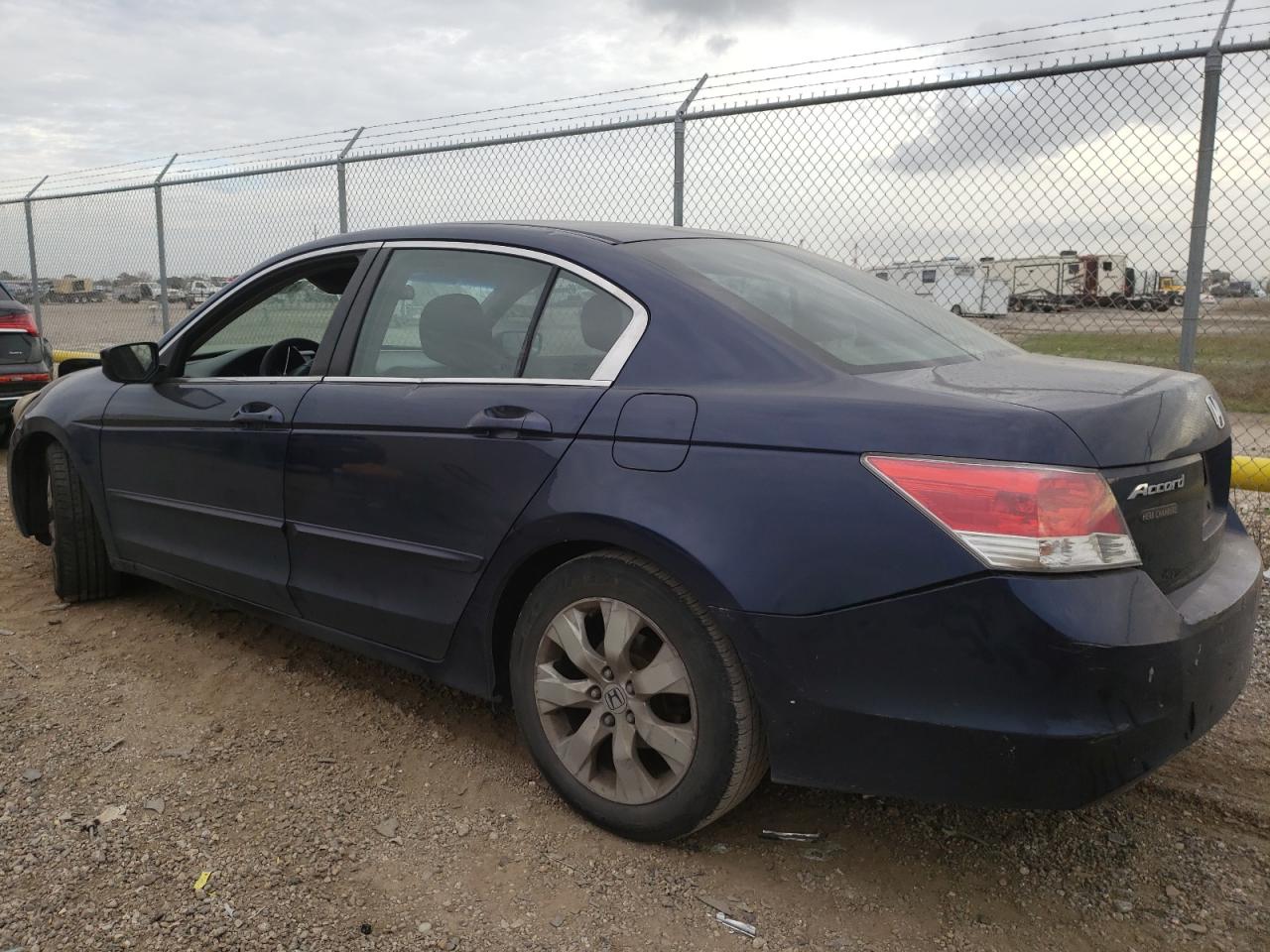 Изображение 2 2009 HONDA ACCORD EX 2009 с VIN 1HGCP26779A125353