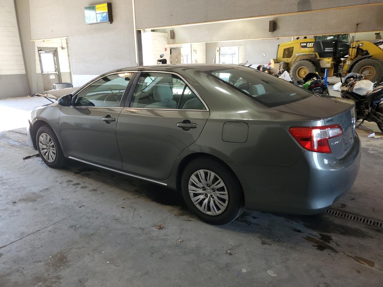 Image 2 of 2014 TOYOTA CAMRY L 2014 with VIN 4T4BF1FK8ER404350