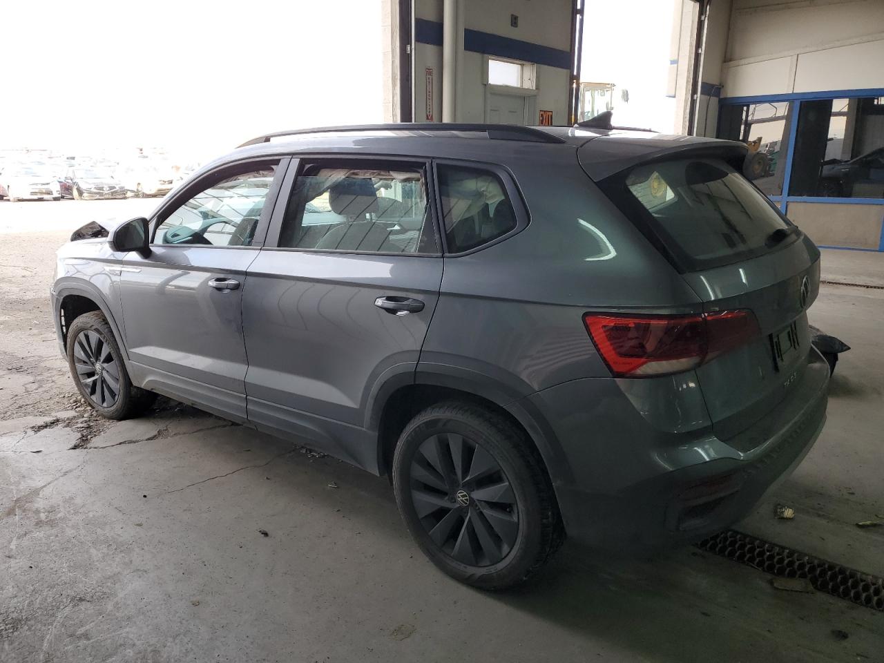 Obraz 2 z 2022 VOLKSWAGEN TAOS S 2022 z VIN 3VVDX7B22NM003427