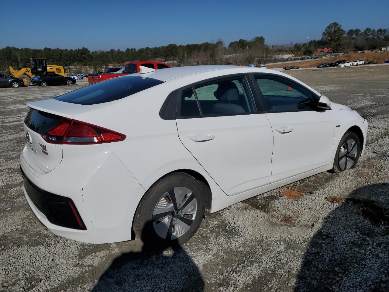 Image 3 of 2017 HYUNDAI IONIQ BLUE 2017 with VIN KMHC65LC6HU048049