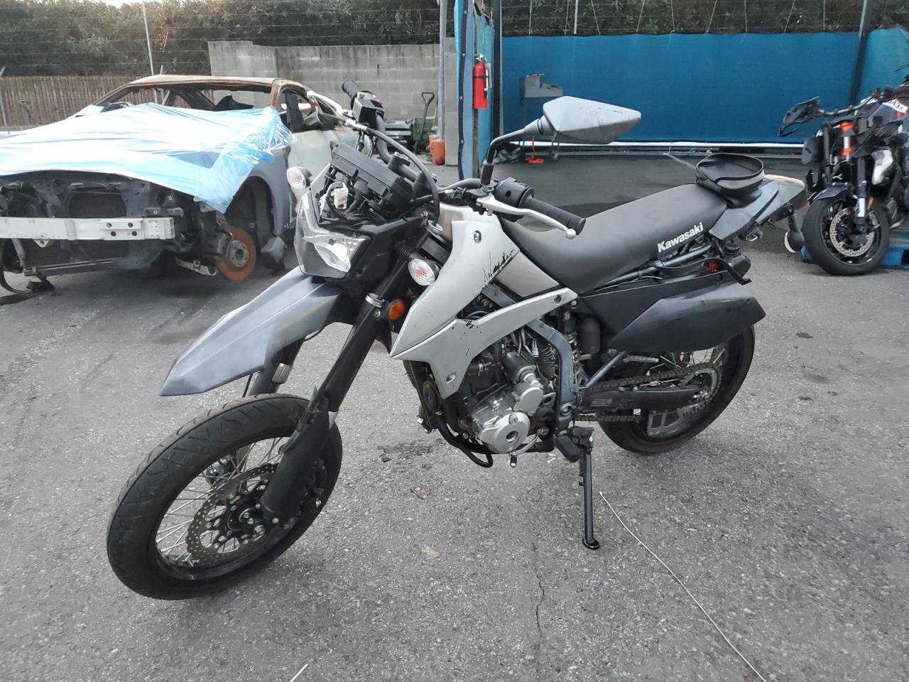 Obraz 2 z 2021 KAWASAKI KLX300 E 2021 z VIN ML5LXBE1XMDA04591