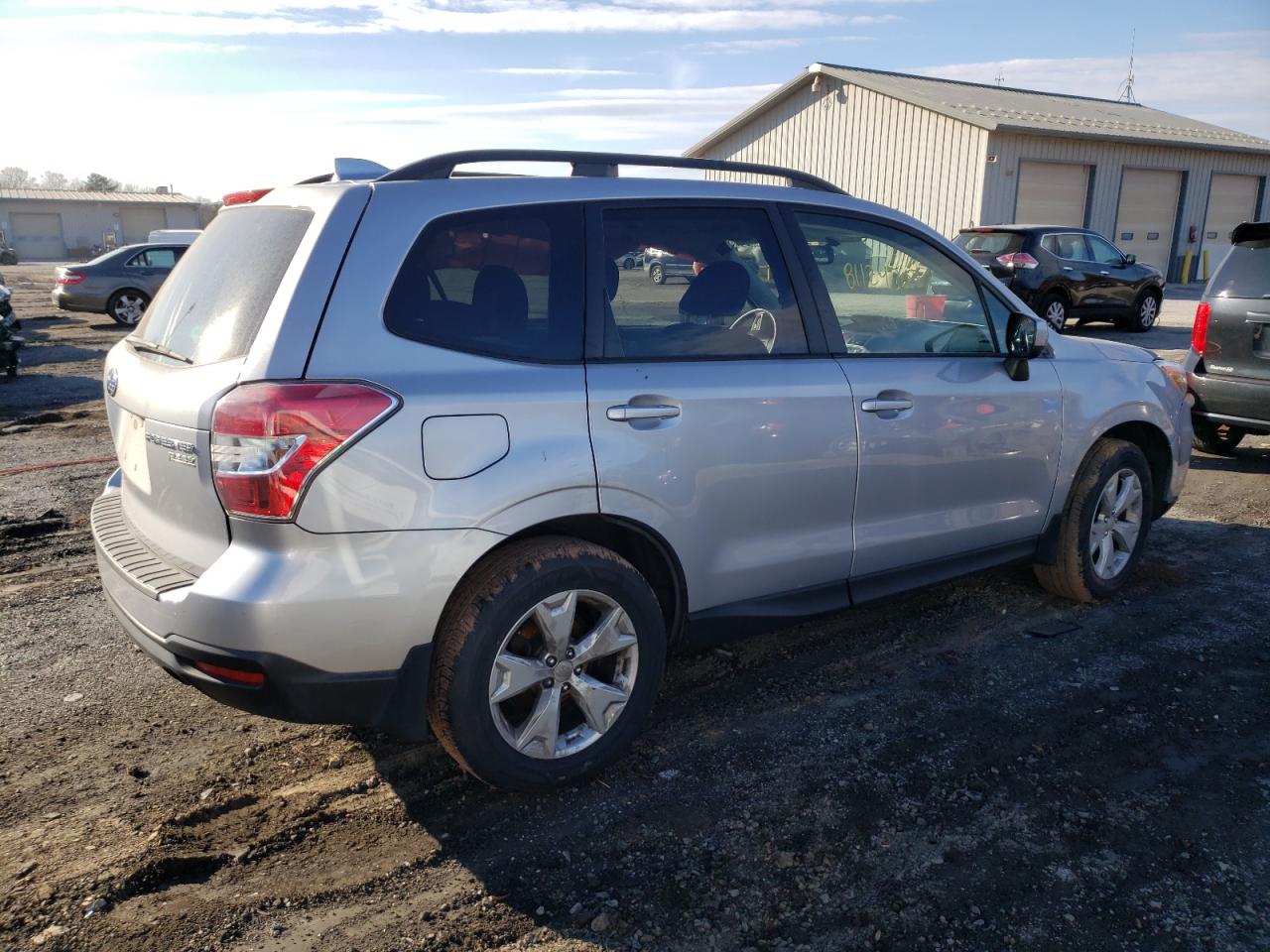 Image 3 of 2016 SUBARU FORESTER 2.5I PREMIUM 2016 with VIN JF2SJADC4GH501468