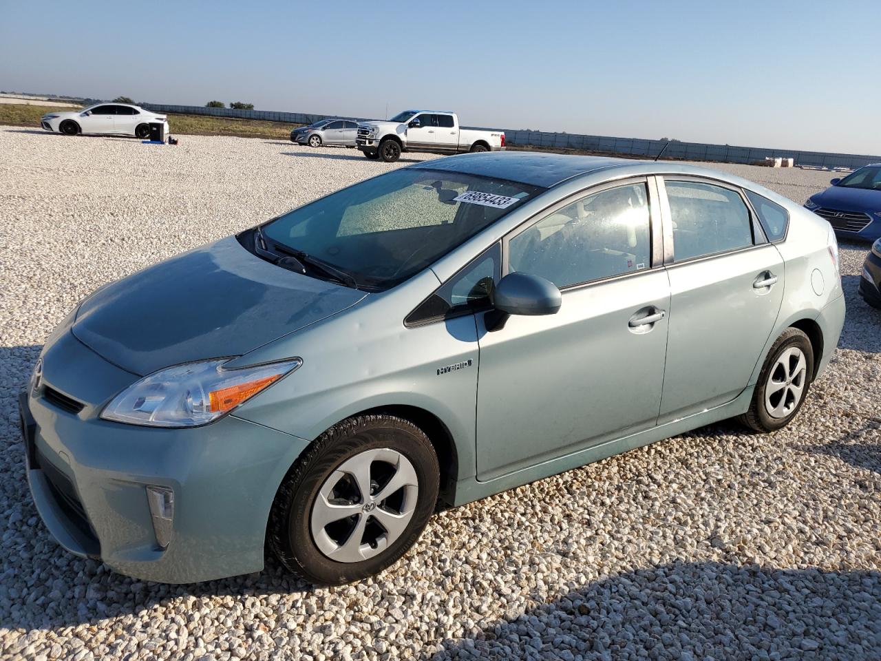 Image 1 of 2015 TOYOTA PRIUS  2015 with VIN JTDKN3DUXF1983829