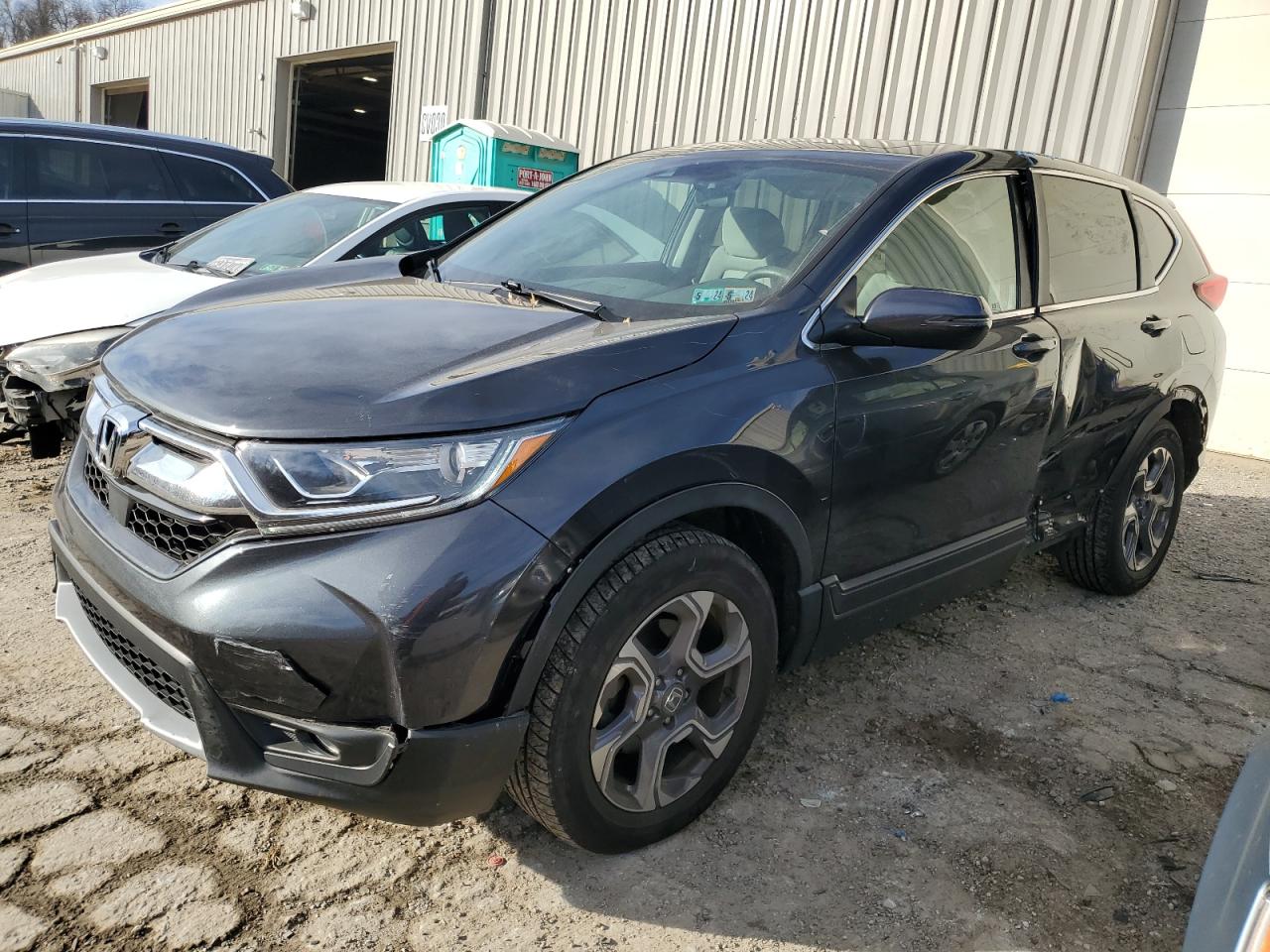 Obraz 1 z 2018 HONDA CR-V EX 2018 z VIN 7FARW2H56JE037336