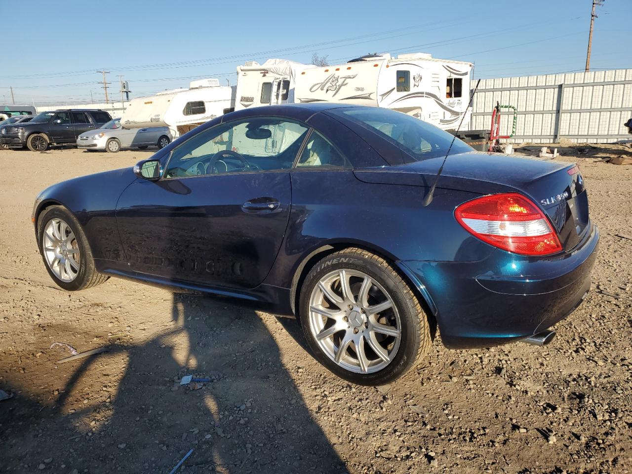 Image 2 of 2005 MERCEDES-BENZ SLK 350 2005 with VIN WDBWK56F25F037986