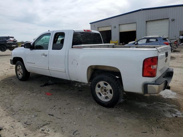 Image 2 of 2007 CHEVROLET SILVERADO C1500 2007 with VIN 2GCEC19C671729490