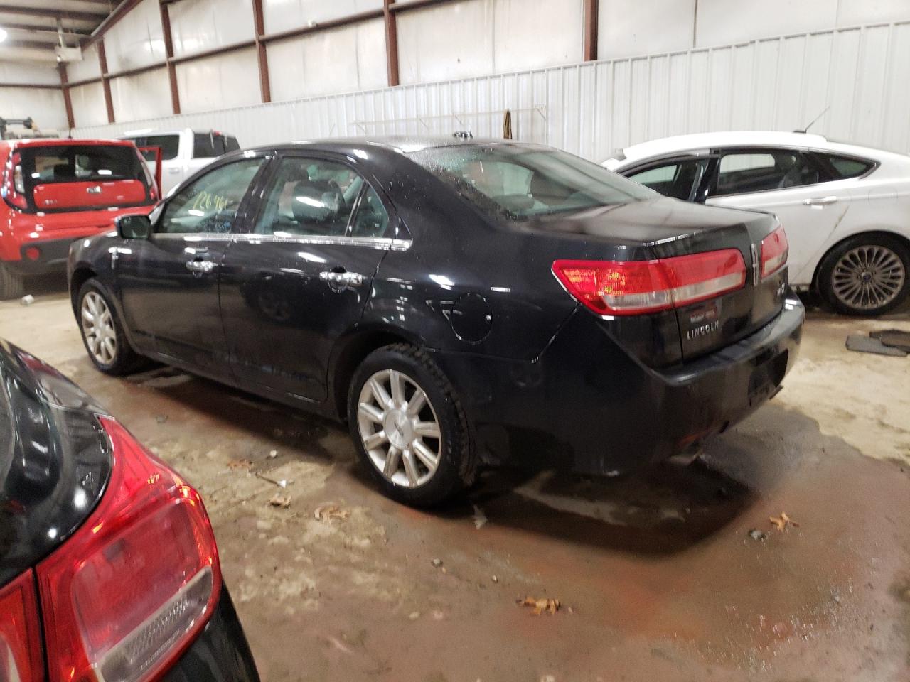 Obraz 2 z 2011 LINCOLN MKZ  2011 z VIN 3LNHL2GC7BR771673