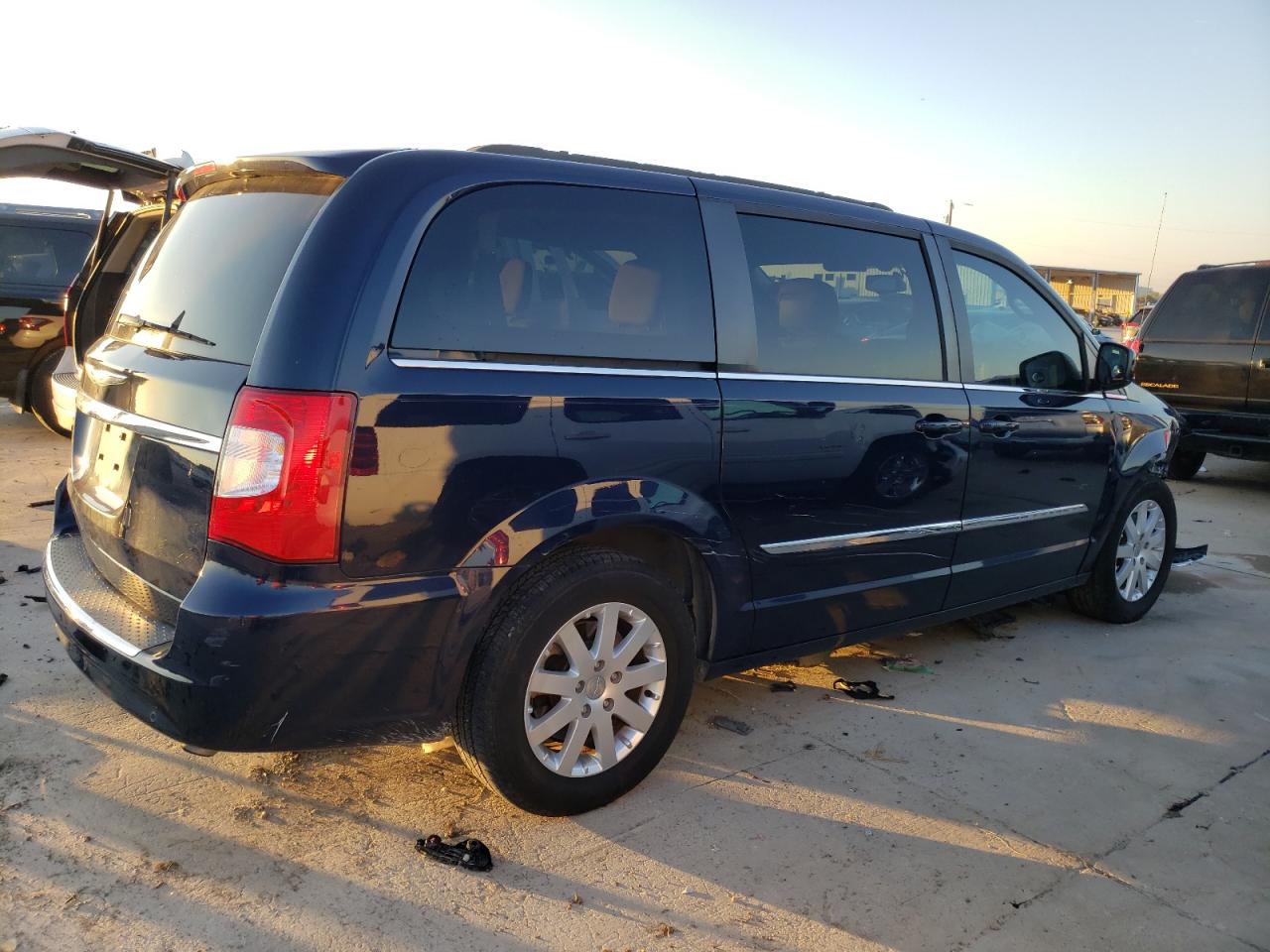 Image 3 of 2014 CHRYSLER TOWN & COUNTRY TOURING 2014 with VIN 2C4RC1BG6ER165739