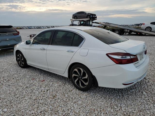 Image 2 of 2017 HONDA ACCORD EXL 2017 with VIN 1HGCR2F91HA292401