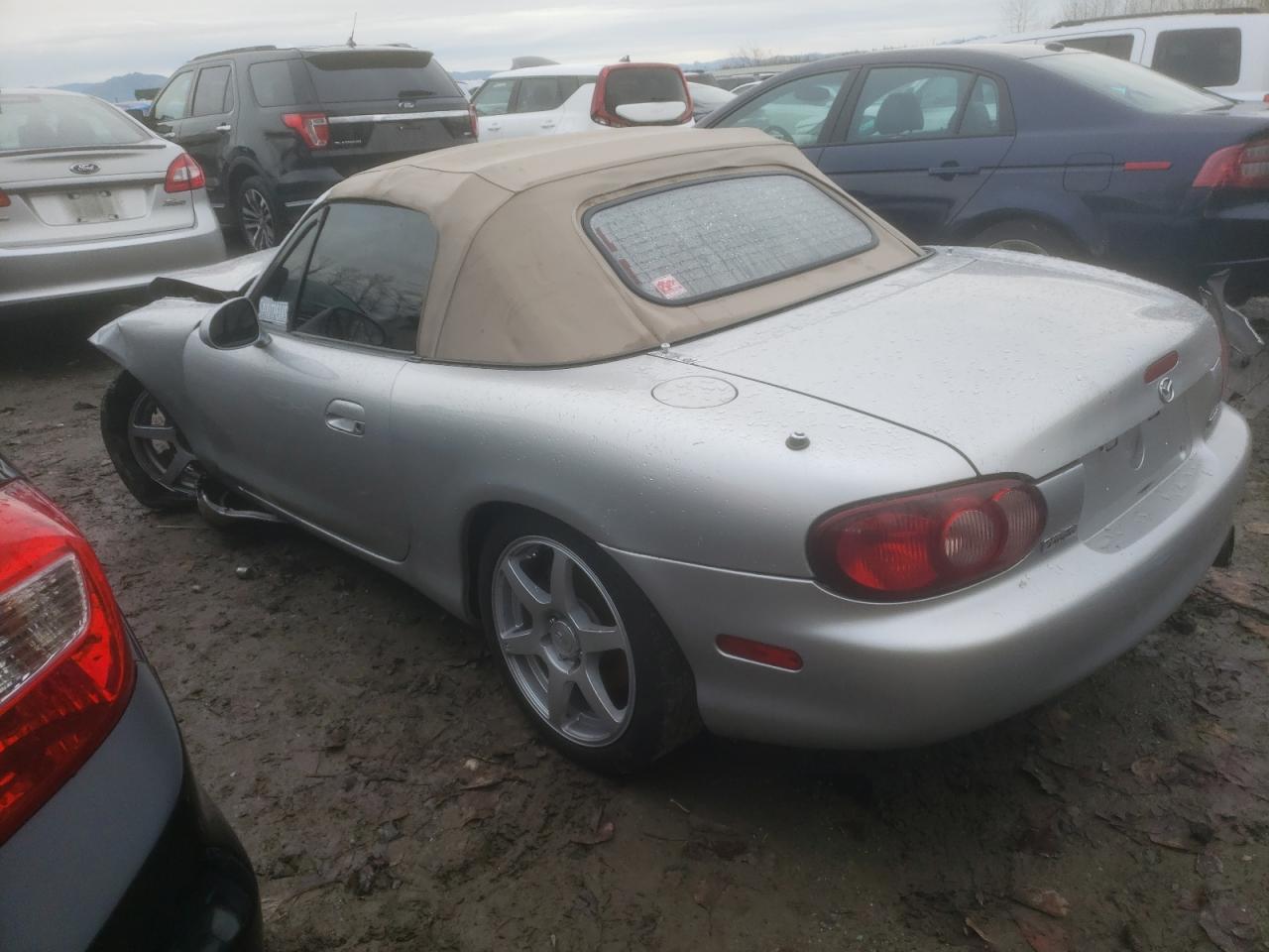 Obraz 2 z 2004 MAZDA MX-5 MIATA BASE 2004 z VIN JM1NB353140400059