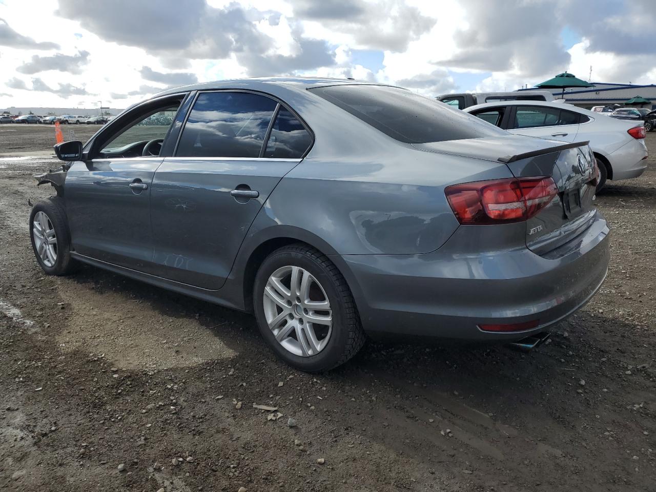 Obraz 2 z 2017 VOLKSWAGEN JETTA S 2017 z VIN 3VW2B7AJ2HM282358