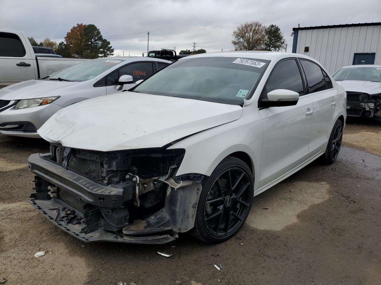Image 1 of 2017 VOLKSWAGEN JETTA SE 2017 with VIN 3VWDB7AJ3HM266050