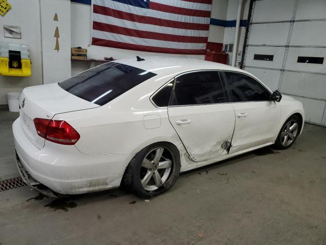 Изображение 3 2013 VOLKSWAGEN PASSAT SE 2013 с VIN 1VWBP7A35DC130590