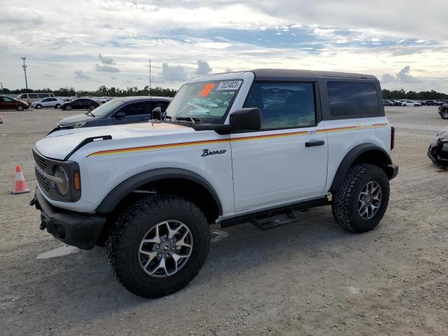 Image 1 of 2022 FORD BRONCO BASE 2022 with VIN 1FMDE5CHXNLB73429