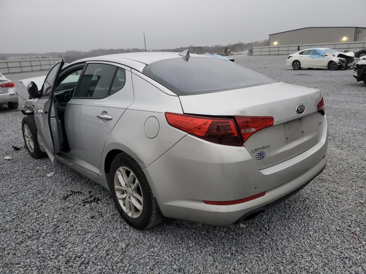 Изображение 2 2013 KIA OPTIMA LX 2013 с VIN KNAGM4A74D5367091