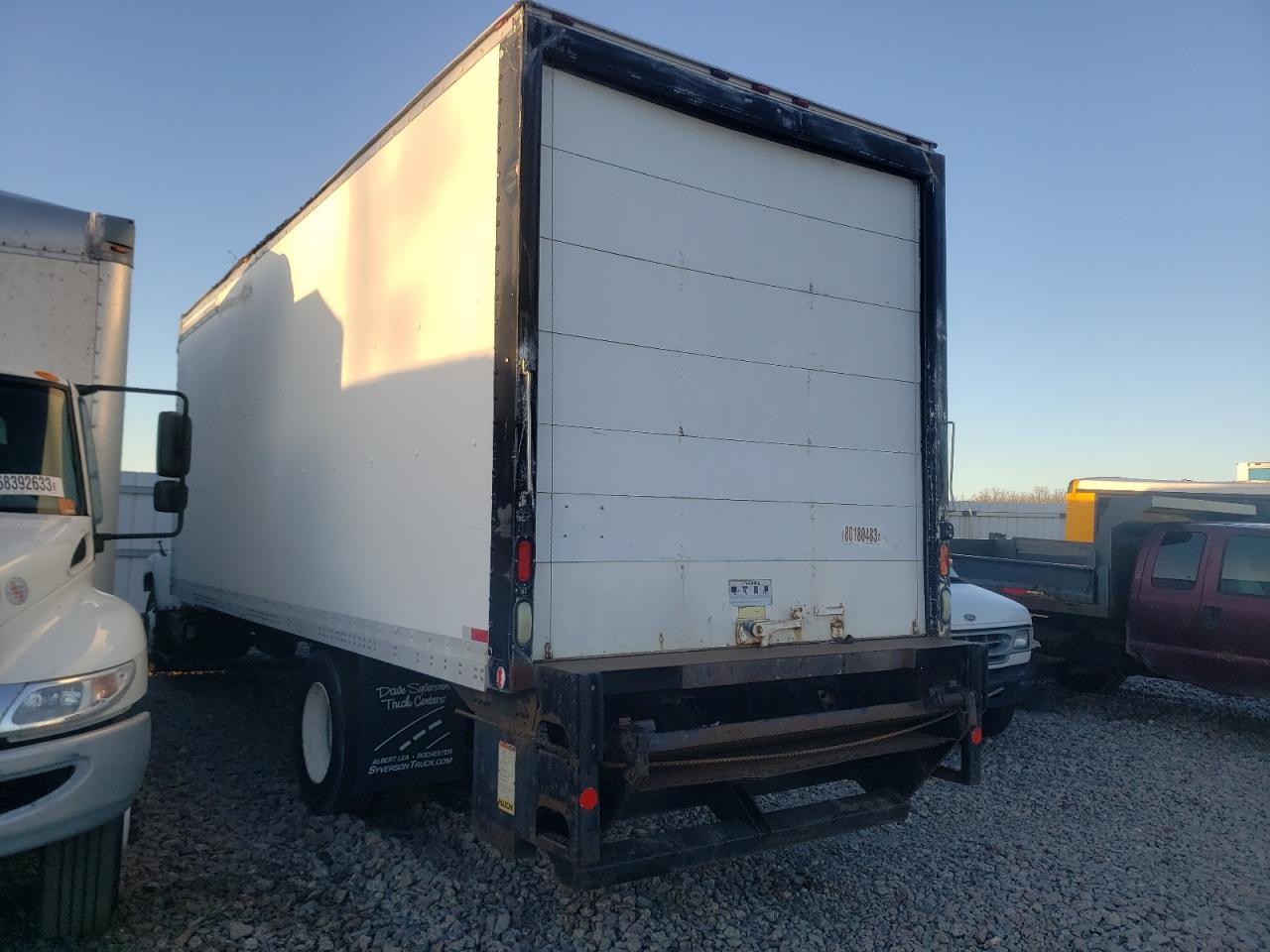 Изображение 2 2004 GMC C7500 C7C042 2004 с VIN 1GDJ7C1C54F901325