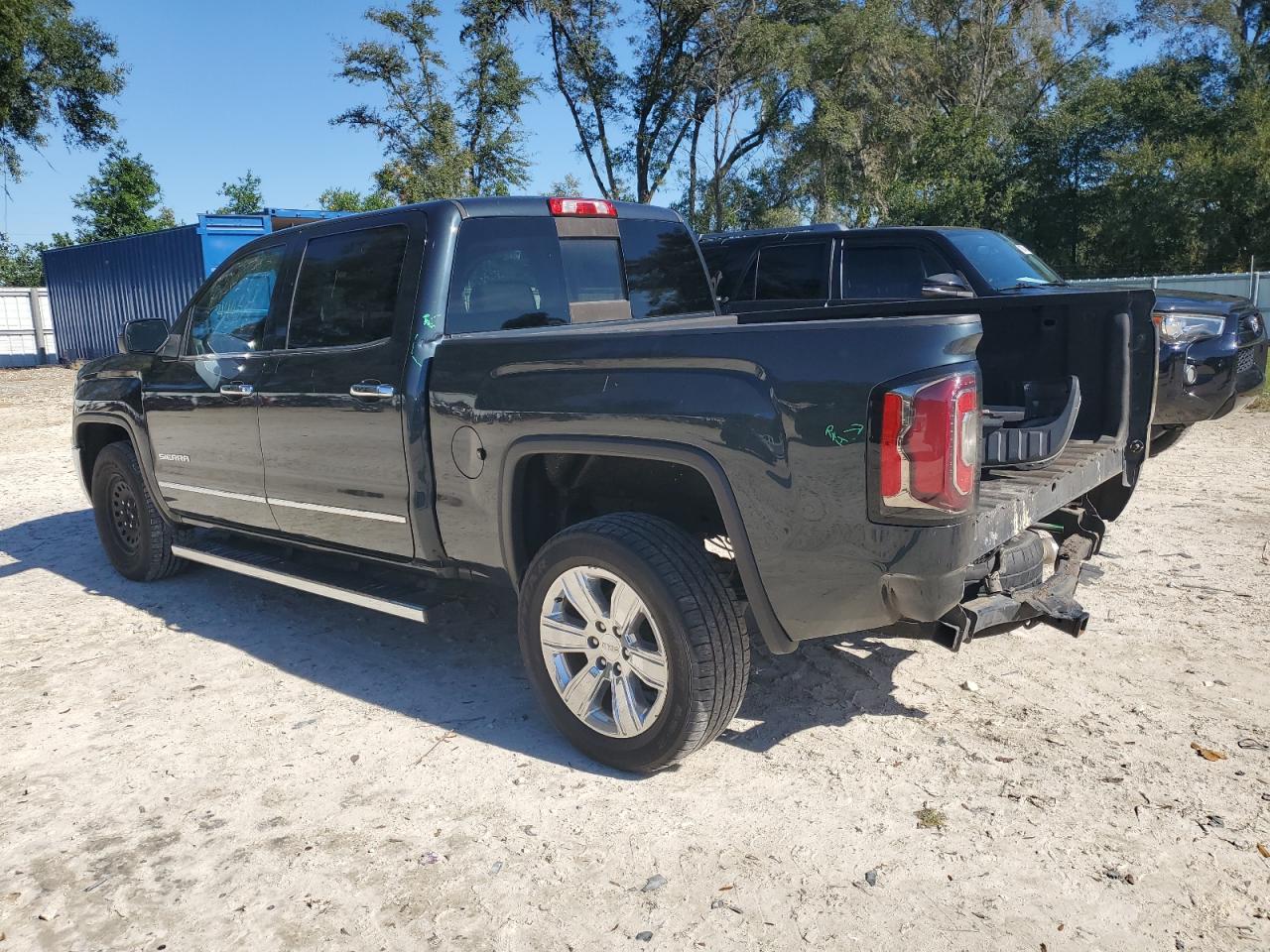 Obraz 2 z 2017 GMC SIERRA C1500 SLT 2017 z VIN 3GTP1NEC1HG454437