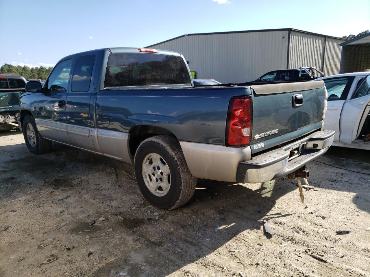 Image 2 of 2006 CHEVROLET SILVERADO C1500 2006 with VIN 1GCEC19T06Z117890