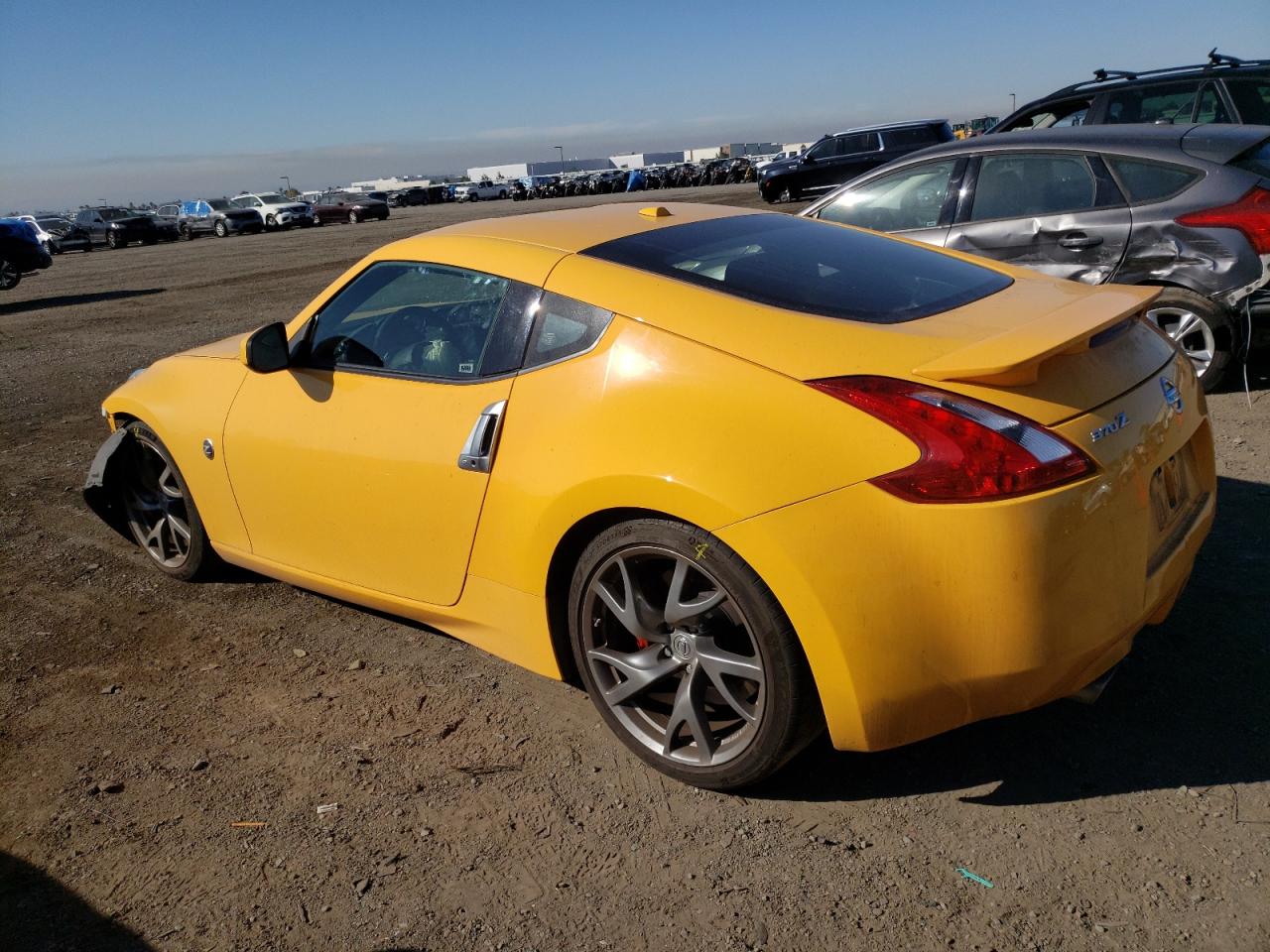 Изображение 2 2017 NISSAN 370Z BASE 2017 с VIN JN1AZ4EH5HM952905