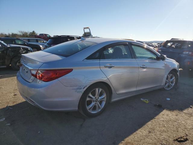 Obraz 3 z 2011 HYUNDAI SONATA SE 2011 z VIN 5NPEC4AC0BH294826