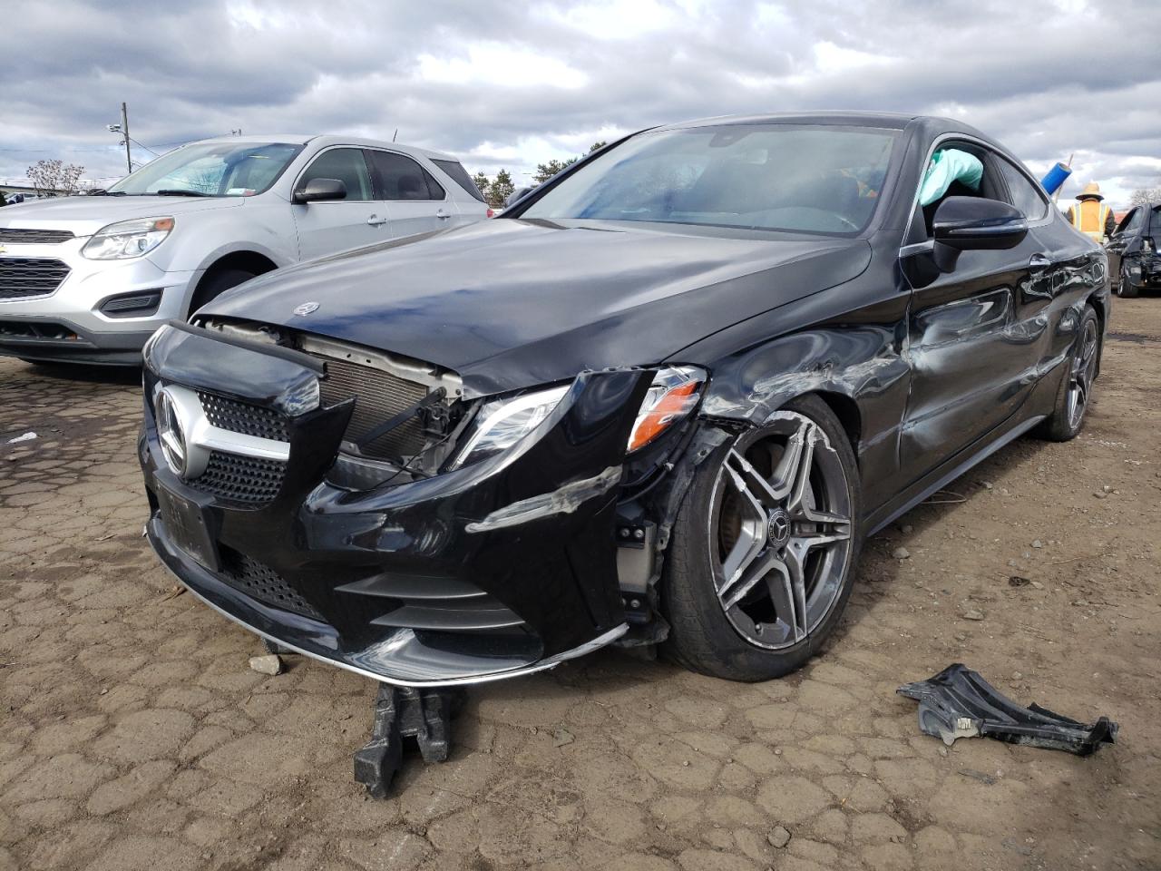 Obraz 1 z 2019 MERCEDES-BENZ C 300 4MATIC 2019 z VIN WDDWJ8EB1KF868160