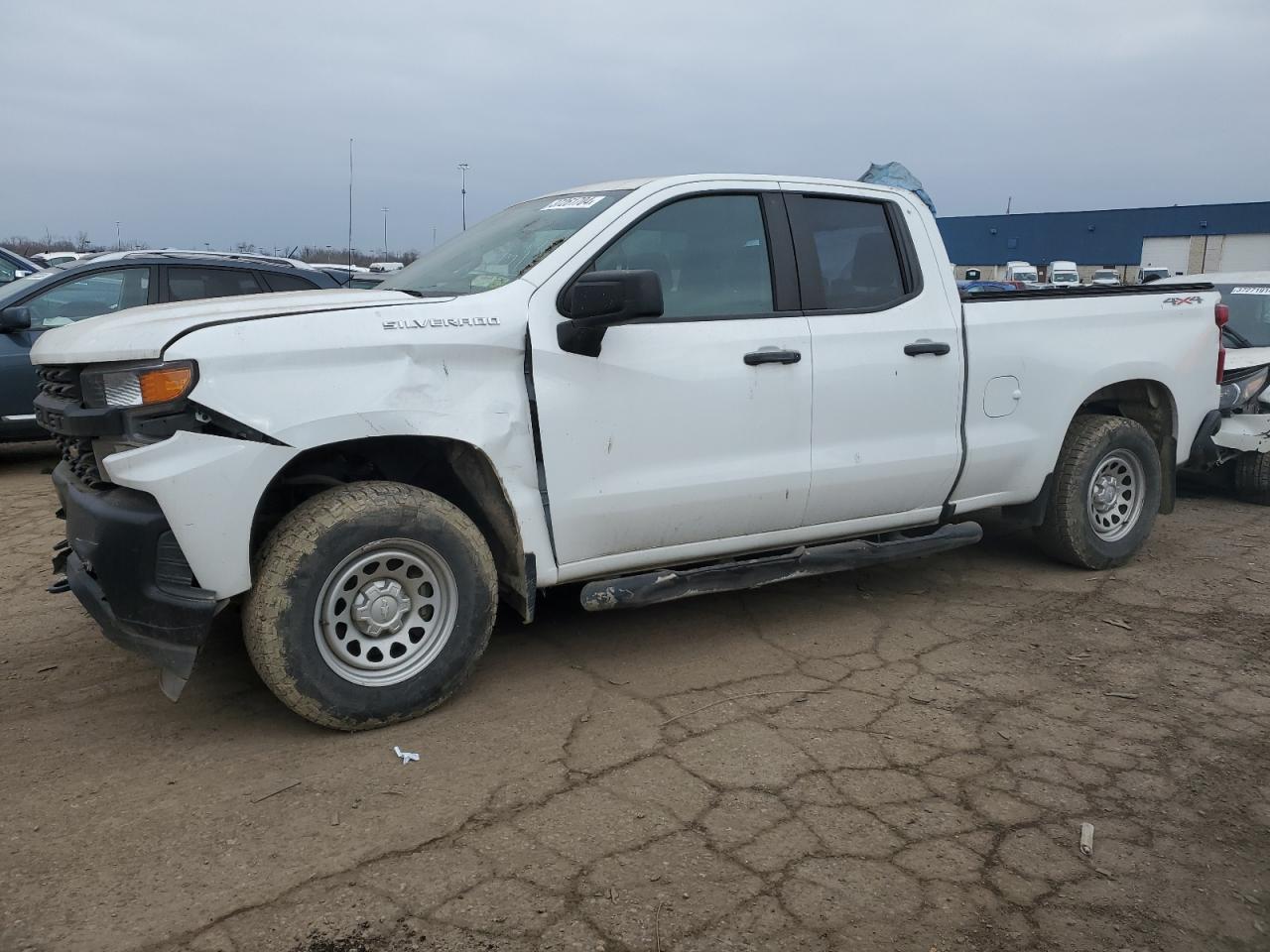 Image 1 of 2021 CHEVROLET SILVERADO K1500 2021 with VIN 1GCRYAEF5MZ107534