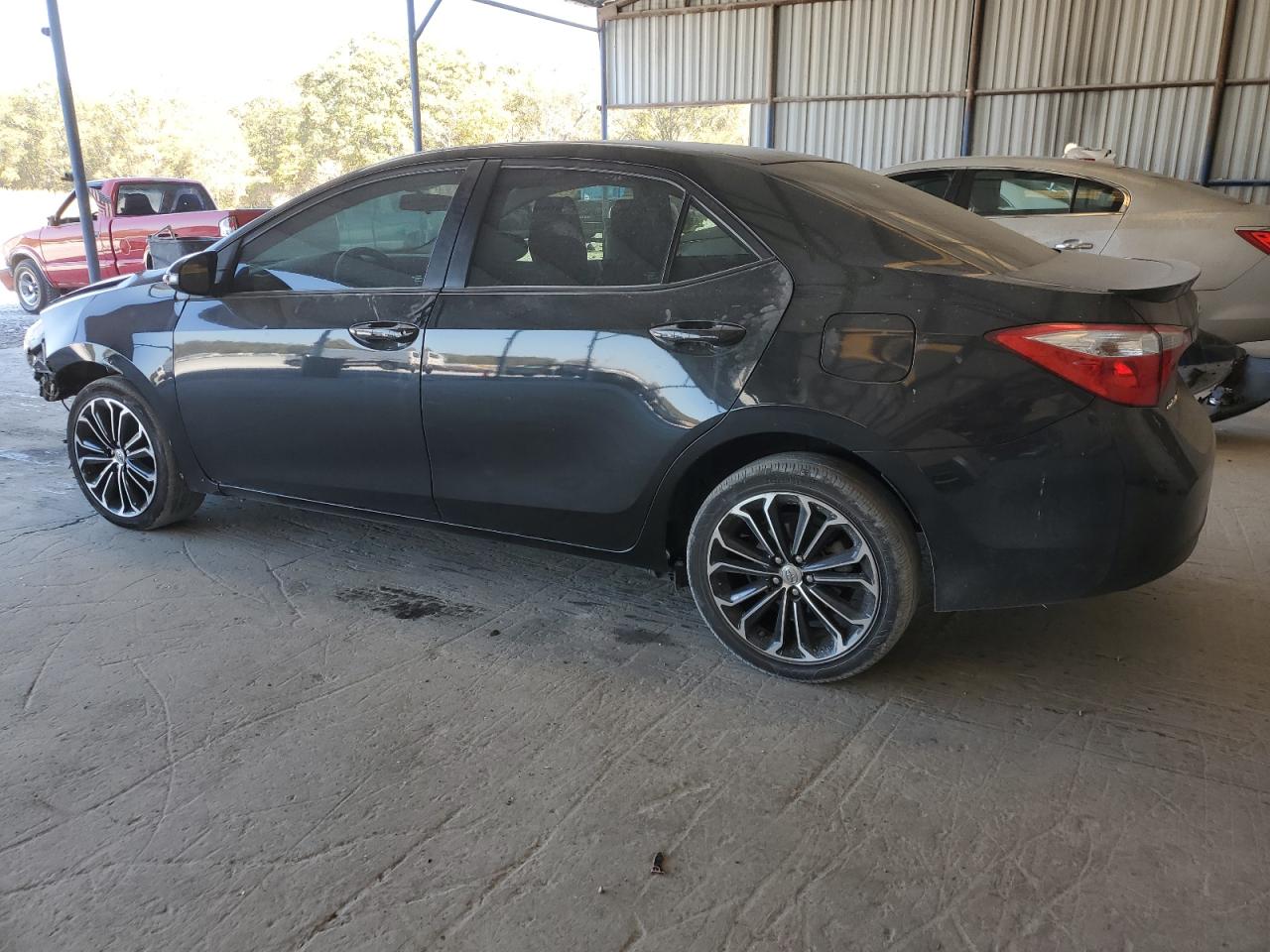 Image 2 of 2016 TOYOTA COROLLA L 2016 with VIN 5YFBURHE3GP561746
