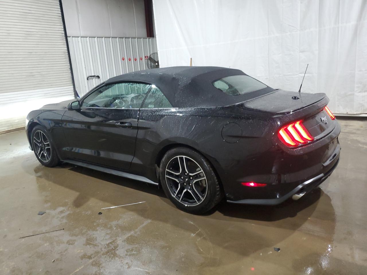 Изображение 2 2022 FORD MUSTANG  2022 с VIN 1FATP8UH6N5119453