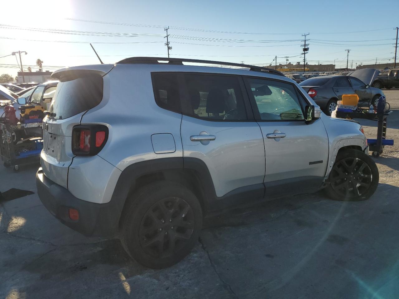 Изображение 3 2017 JEEP RENEGADE LATITUDE 2017 с VIN ZACCJABB4HPG46811