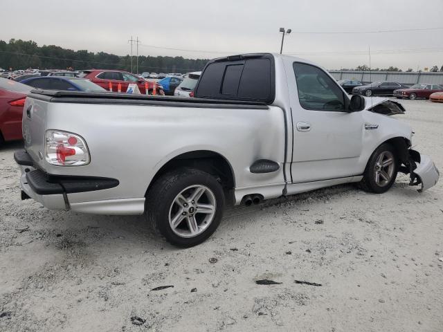 Obraz 3 z 2004 FORD F150 SVT LIGHTNING 2004 z VIN 2FTRF073X4CA78662