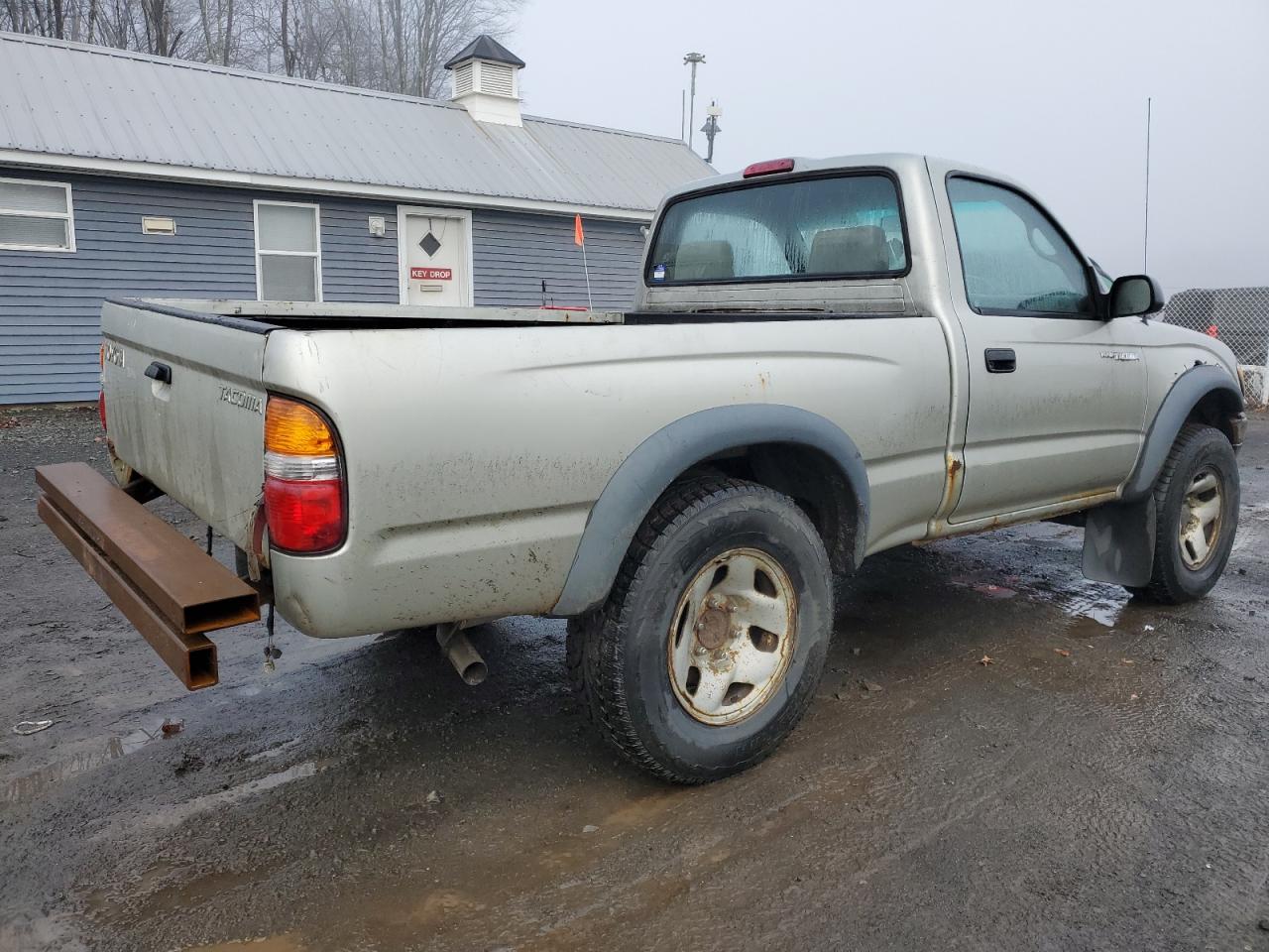 Изображение 3 2001 TOYOTA TACOMA  2001 с VIN 5TEPM62NX1Z870743