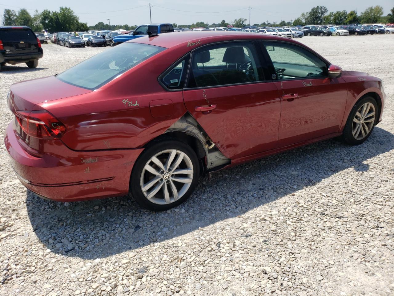 Obraz 3 z 2019 VOLKSWAGEN PASSAT WOLFSBURG 2019 z VIN 1VWLA7A38KC009037